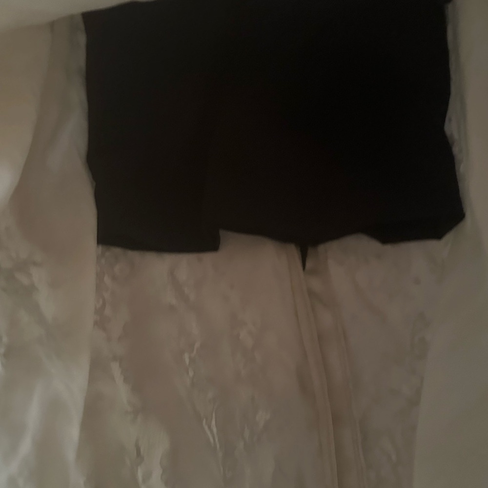 Wolford Black Lace Pencil Skirt with shapewear - Picture 4 of 5